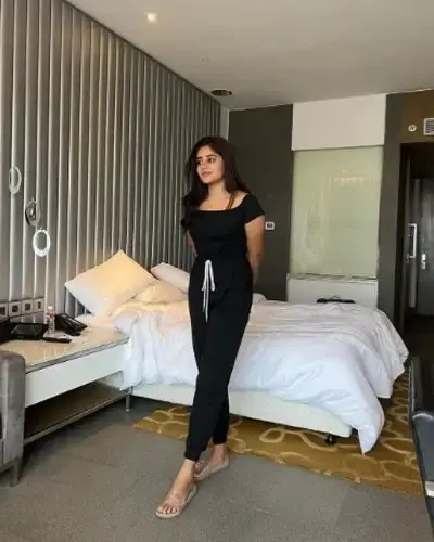 Call Girls Mehgaon Cash On Delivery